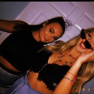 Meet your Posher, Melissa